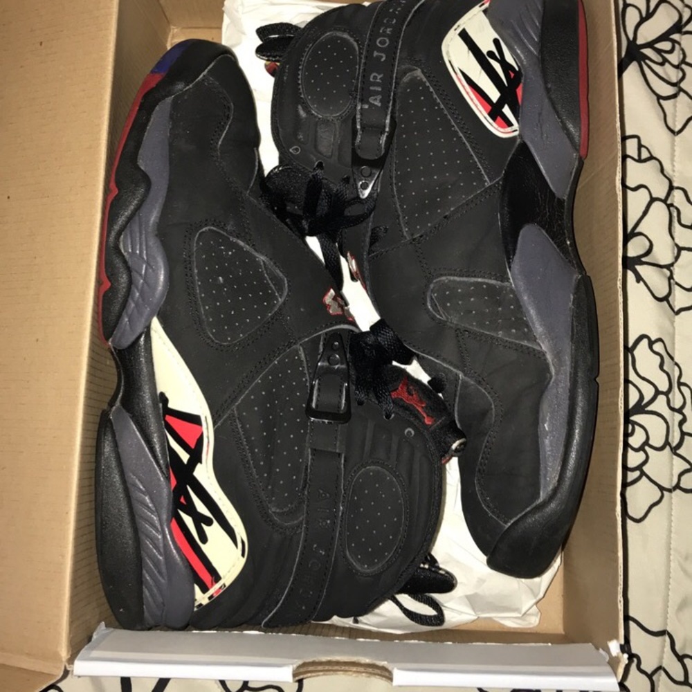 Air Jordan 8